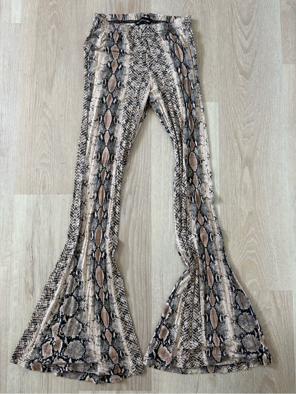 Snake Print Flared Pants XS